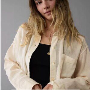 NWT American Eagle Perfect Button-Up Shirt Cream S